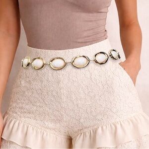 Bejeweled Gold Oval Stone Cluster Link Waist Chain Statement Belt